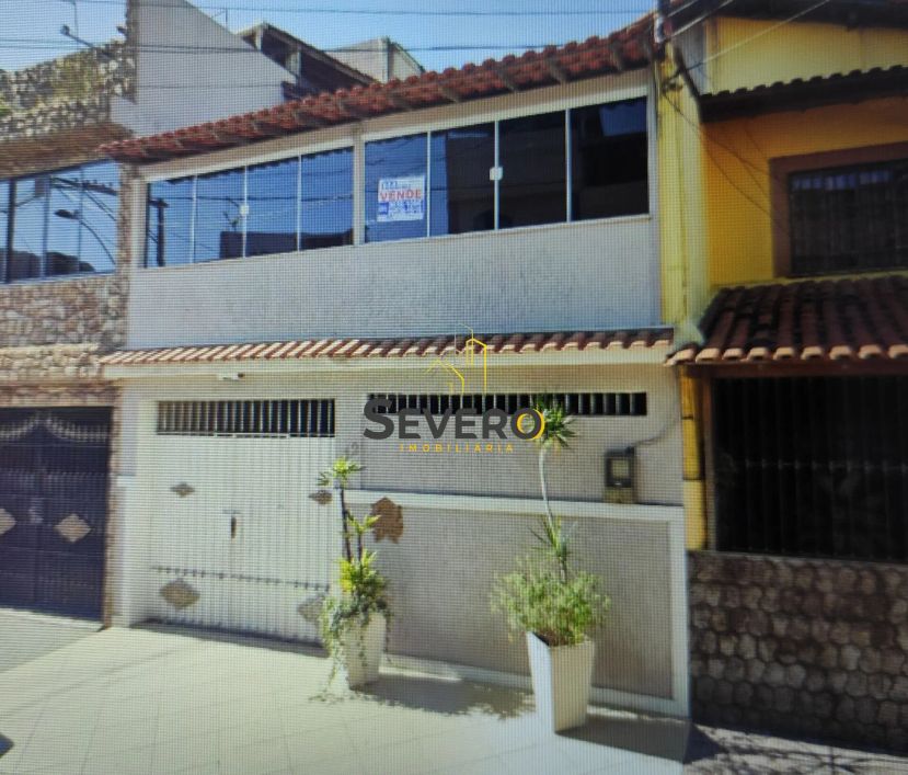 Casa 3 quartos no Camarão