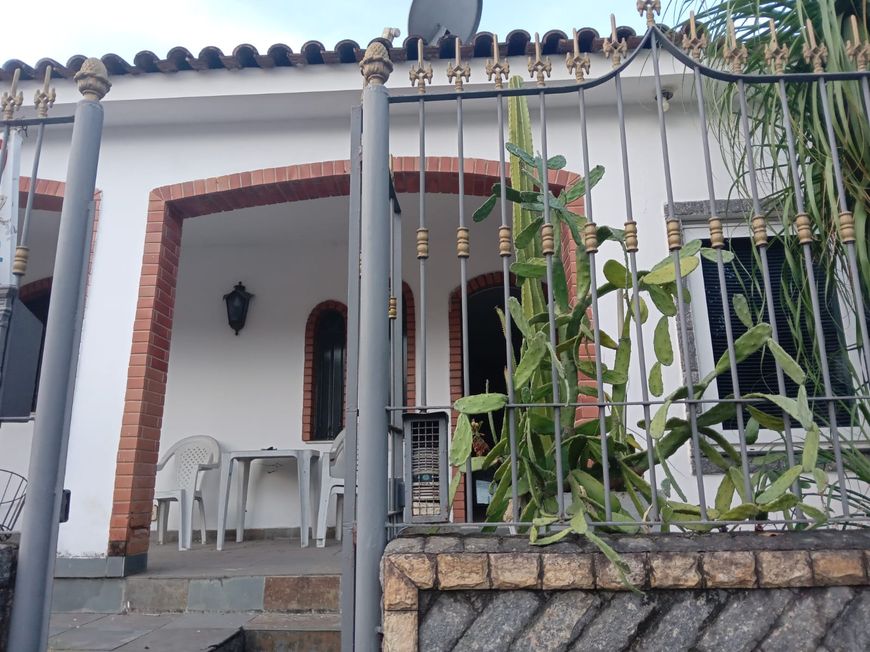 Casa com 2 quartos no Mutuá