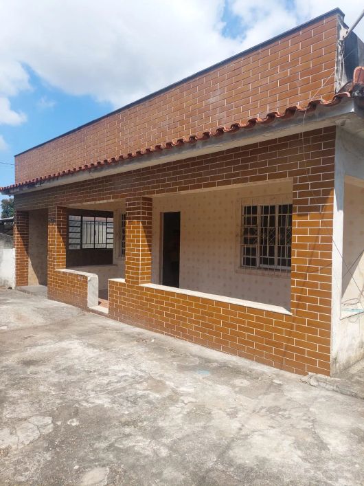 Vendo 4 casas no total 180 m² com 3 quartos em Estrela do Norte - São Gonçalo - RJ