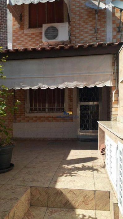 Casa com 2 dormitórios à venda, 45 m² por R$ 155.000,00 - Santa Luzia - São Gonçalo/RJ