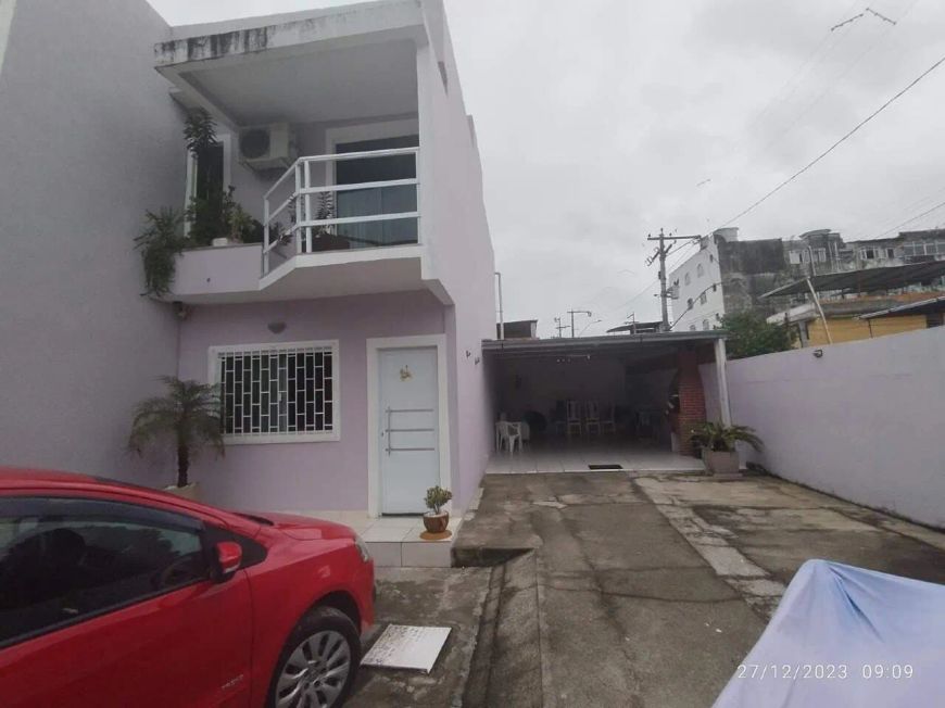 Casa à venda, 2 quartos, 4 vagas, Trindade - SÃO GONÇALO/RJ