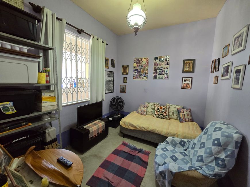Casa 2 quartos em Camarão - São Gonçalo - RJ