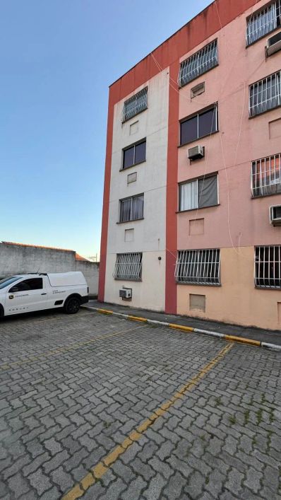 Apartamento para Venda no bairro Itaúna, localizado na cidade de São Gonçalo / RJ, situado na zona U