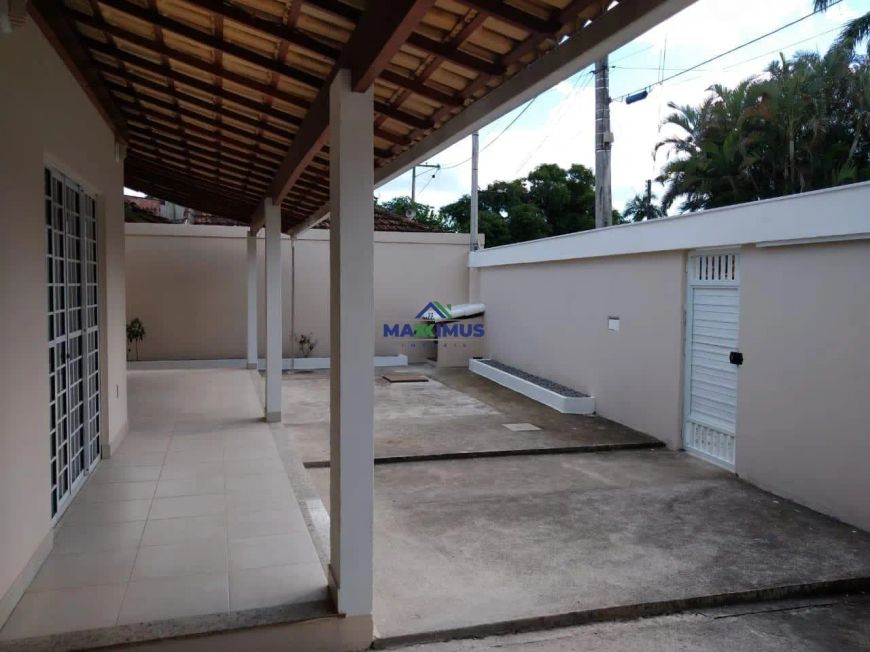 Linda Casa Com Garagem No Largo da Idéia Em São Gonçalo!!