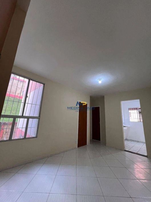 Apartamento com 2 dormitórios à venda, 50 m² por R$ 110.000,00 - Arsenal - São Gonçalo/RJ