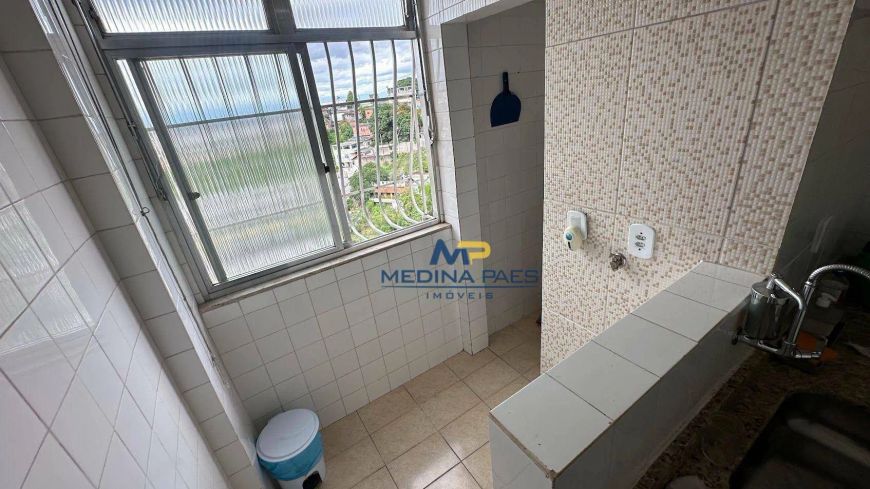 Apartamento com 2 dormitórios à venda, 55 m² por R$ 150.000,00 - Mutondo - São Gonçalo/RJ
