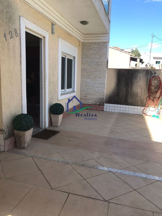 CASA À VENDA COM 3 DORMITÓRIOS SENDO 1 SUÍTE POR R$ 450.000,00 EM TRIBOBÓ - SG/RJ