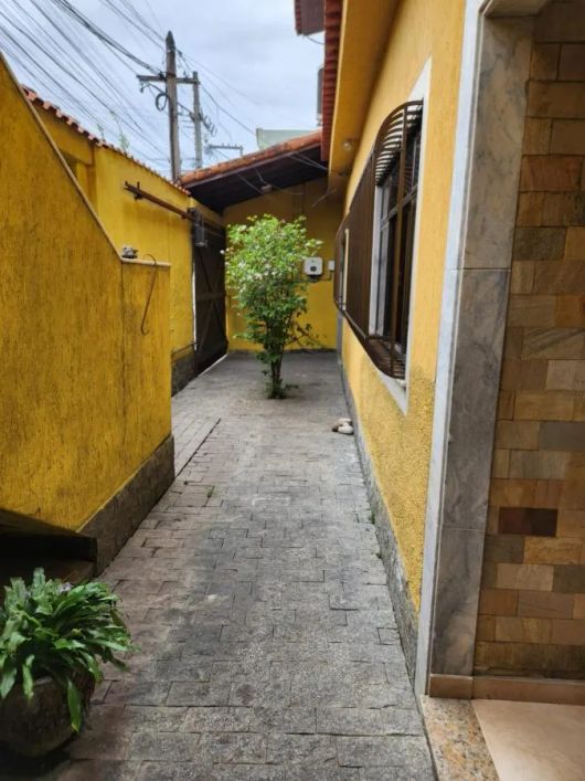 Casa para Venda em São Gonçalo, Mutondo, 3 dormitórios, 3 banheiros, 3 vagas