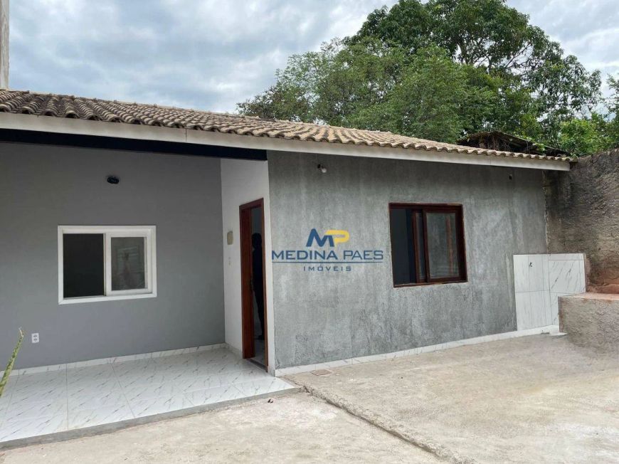 Casa com 2 dormitórios à venda por R$ 195.000,00 - Vista Alegre - São Gonçalo/RJ