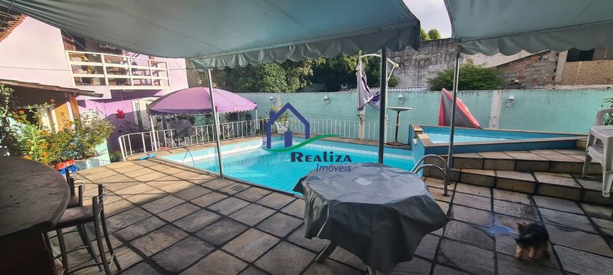 CASA COM 3 DORMITÓRIOS COM PISCINA À VENDA POR R$750.000 - VENDA DA CRUZ - SÃO GONÇALO/RJ