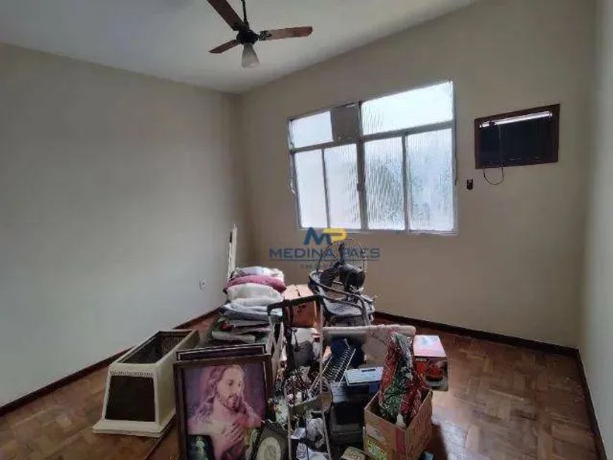 Casa com 2 dormitórios à venda, 430 m² por R$ 308.000,00 - Mutuá - São Gonçalo/RJ