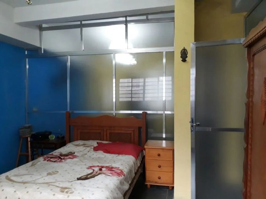 Casa Térrea/Loja Comercial com 90m2 na Estrada do Pacheco - Pacheco/São Gonçalo - RJ