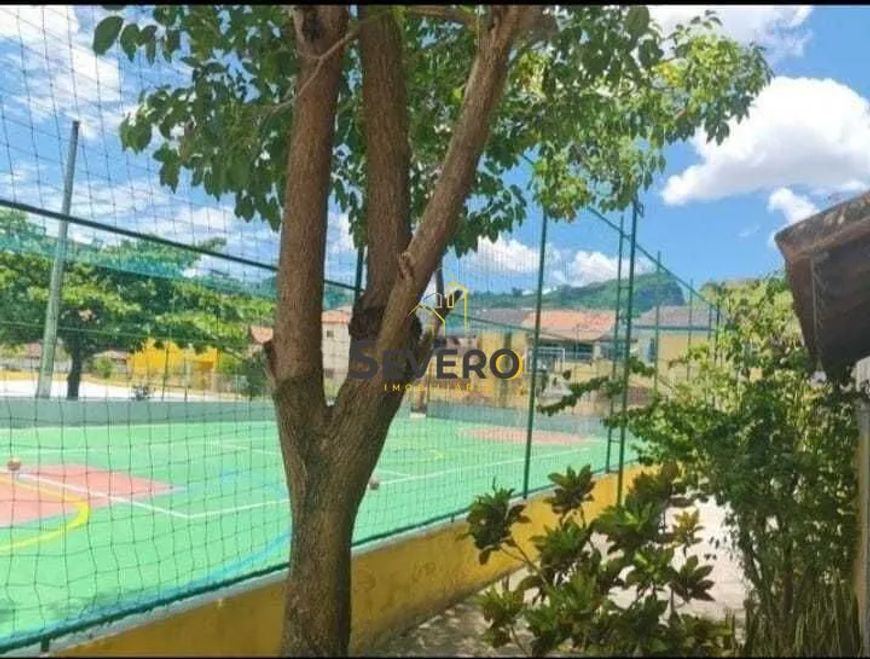 Casa de 3 quartos duplex no Condomínio Beija Flor 2