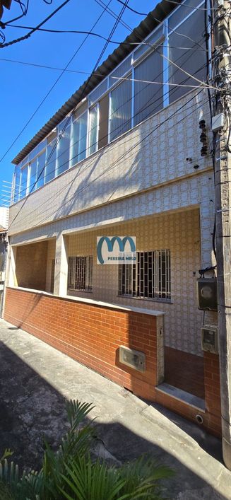 Casa de Vila, junto AV. 18 do Forte, Próximo Delegacia