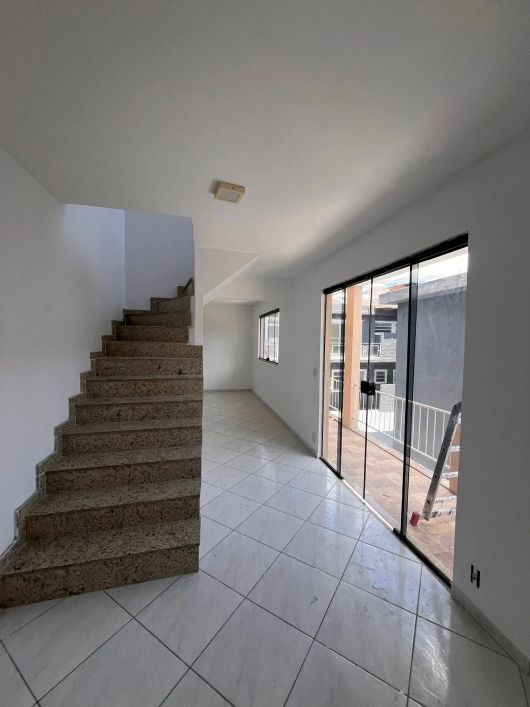 Imóvel em Galo Branco - São Gonçalo - RJ