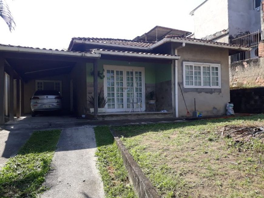 Casa de Alto Padrão - 03 Qtos. - Alcântara - São Gonçalo - RJ -
