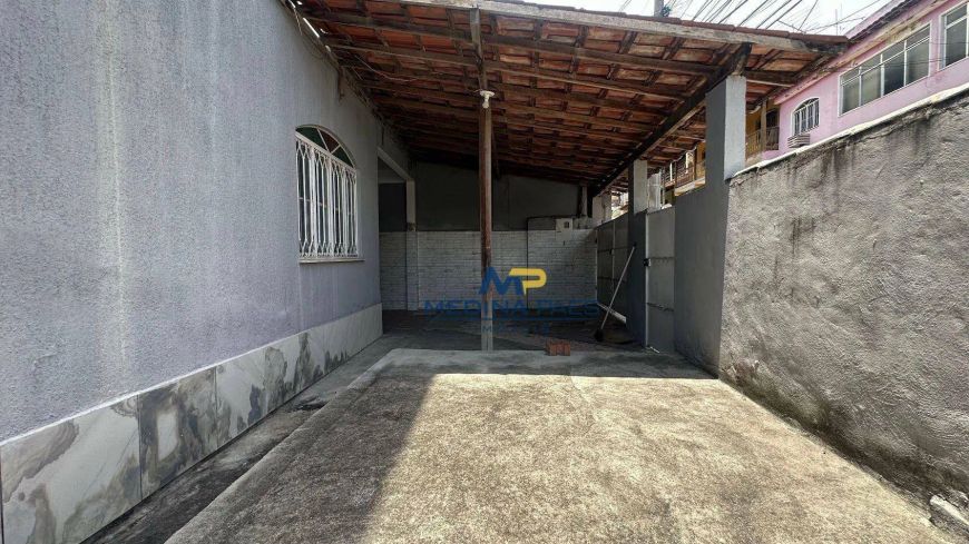 Casa com 2 dormitórios à venda por R$ 250.000,00 - Galo Branco - São Gonçalo/RJ