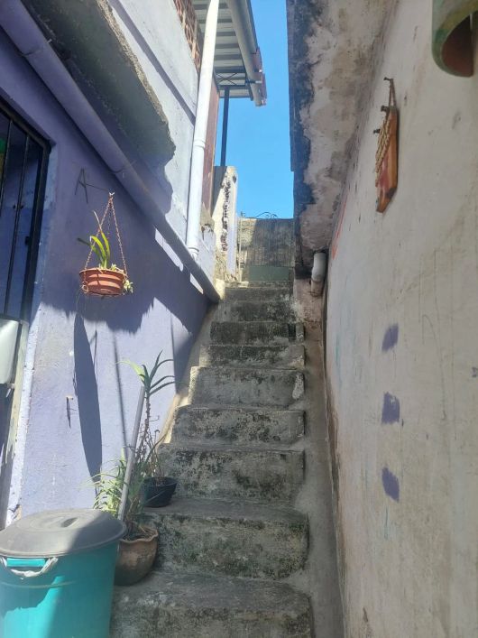Sobrado para venda com 77 m² com 2 quartos em Neves (Neves) - São Gonçalo - RJ