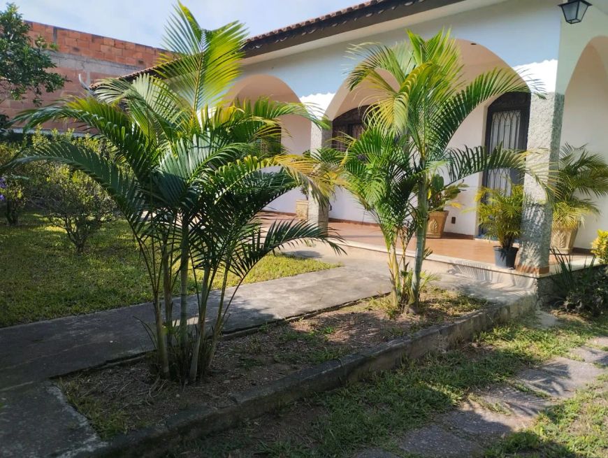 Imóvel para venda com 220 metros quadrados com 3 quartos em Laranjal - São Gonçalo - RJ