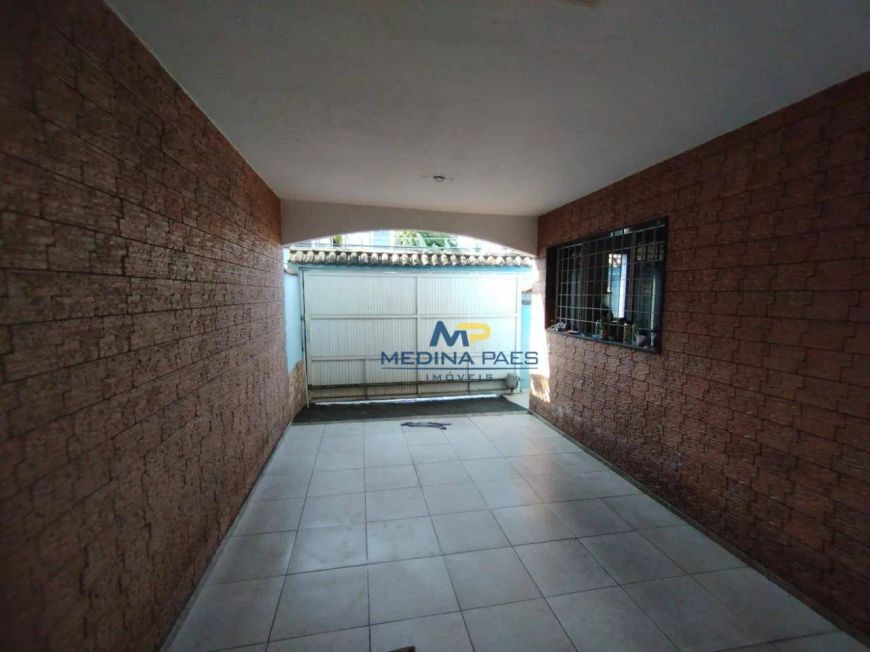 Casa com 4 dormitórios à venda, 217 m² por R$ 392.200,00 - Pacheco - São Gonçalo/RJ