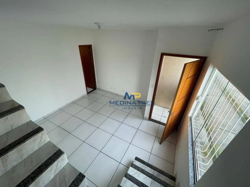 Casa com 2 dormitórios à venda por R$ 150.000,00 - Laranjal - São Gonçalo/RJ
