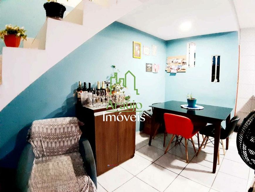 Casa aconchegante com 72m² com 2 quartos ( 1 suíte ) - Trindade - São Gonçalo - RJ