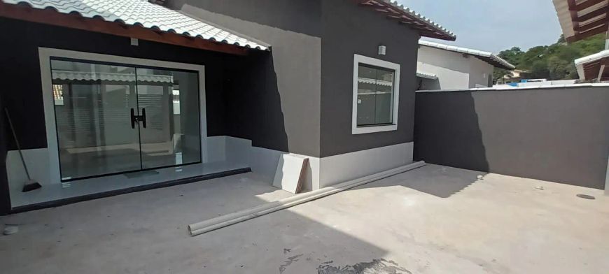 Condomínio Alferes Tiradentes com 03 quartos (01 suíte)