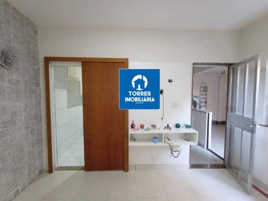 Imóvel para venda com 3 quartos em Camarão - São Gonçalo - RJ