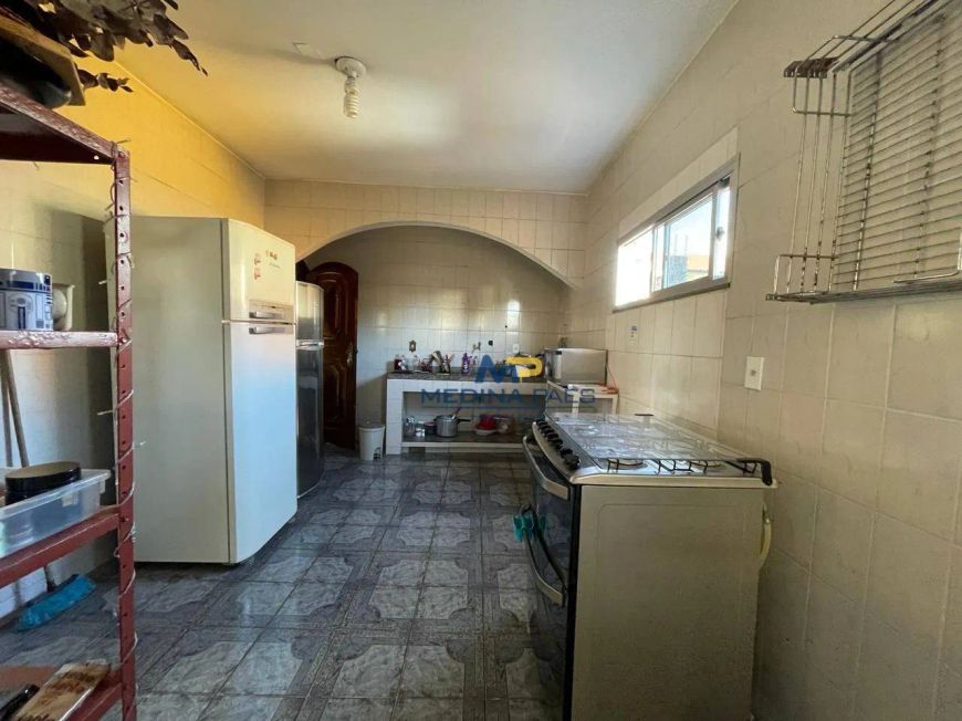 Sobrado com 2 dormitórios à venda por R$ 250.000,00 - Porto da Pedra - São Gonçalo/RJ