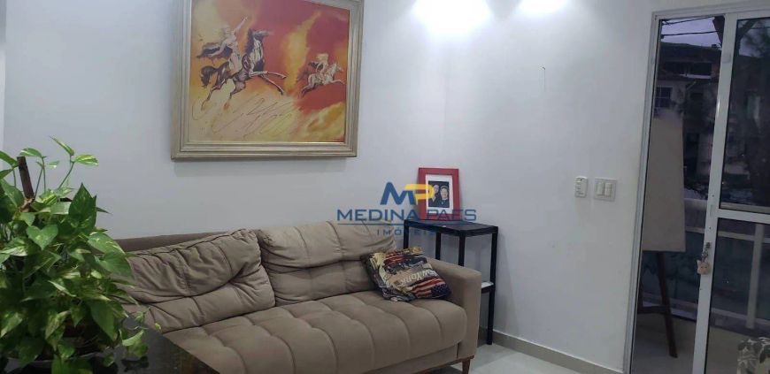 Casa com 3 dormitórios à venda por R$ 390.000,00 - Venda da Cruz - São Gonçalo/RJ