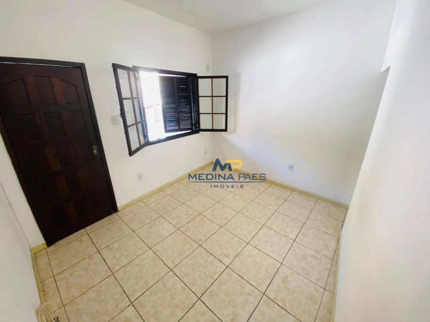 Sobrado com 2 dormitórios à venda por R$ 170.000,00 - Venda da Cruz - São Gonçalo/RJ