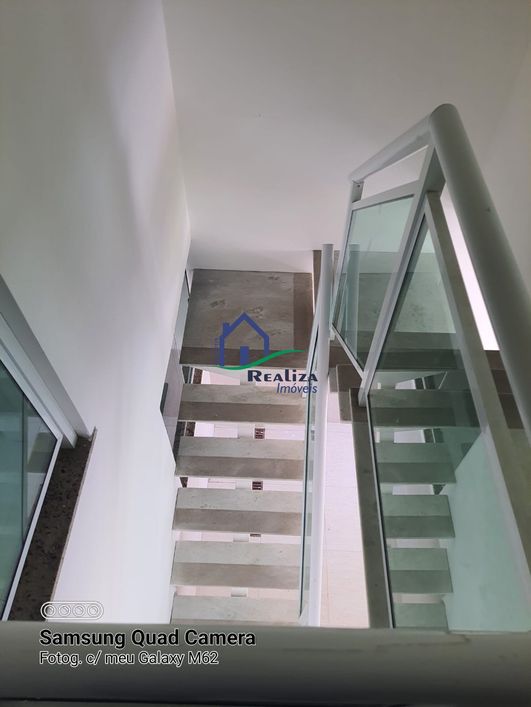 VENDO R$ 252.000 CASA DUPLEX 02 QUARTOS C/SUÍTE -RESIDENCIAL BOUGAINVILLEA I -MARIA PAULA II