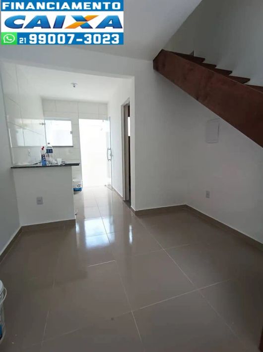 Duplex exelentes de 2quartos,Piso em porcelanato,10 minutos do Habib's