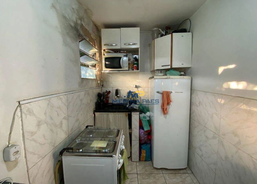 Sobrado com 1 dormitório à venda por R$ 110.000,00 - Venda da Cruz - São Gonçalo/RJ