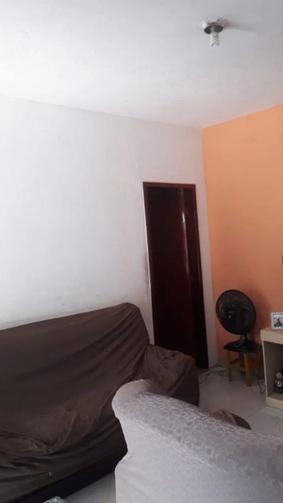 Casa Linear de 2 quartos - Trindade - São Gonçalo - RJ -