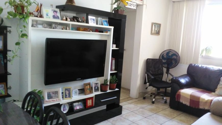Apartamento reformado, claro, arejado para venda com 60 m² com 2 quartos