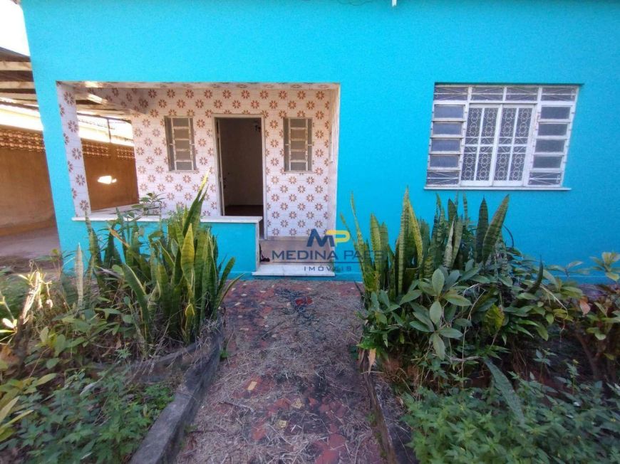 Casa com 3 dormitórios à venda, 157 m² por R$ 200.000,00 - Jardim Catarina - São Gonçalo/RJ