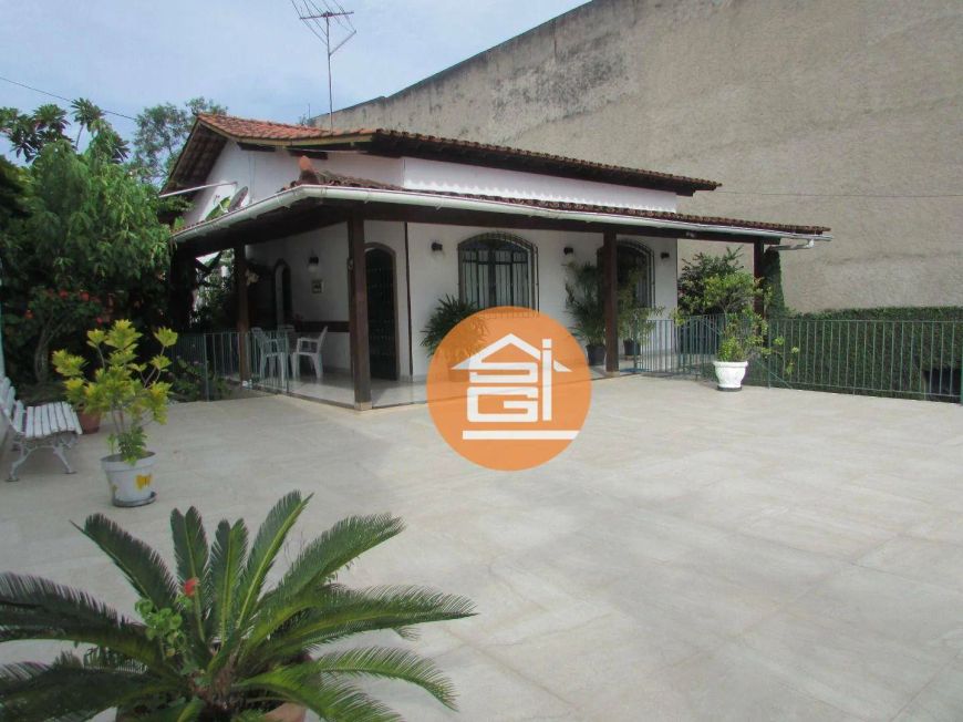 Casa com 3 dormitórios à venda por R$ 700.000,00 - Estrela do Norte - São Gonçalo/RJ