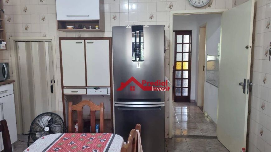 Casa com 3 dormitórios à venda, 339 m² por R$ 700.000,00 - Brasilândia - São Gonçalo/RJ