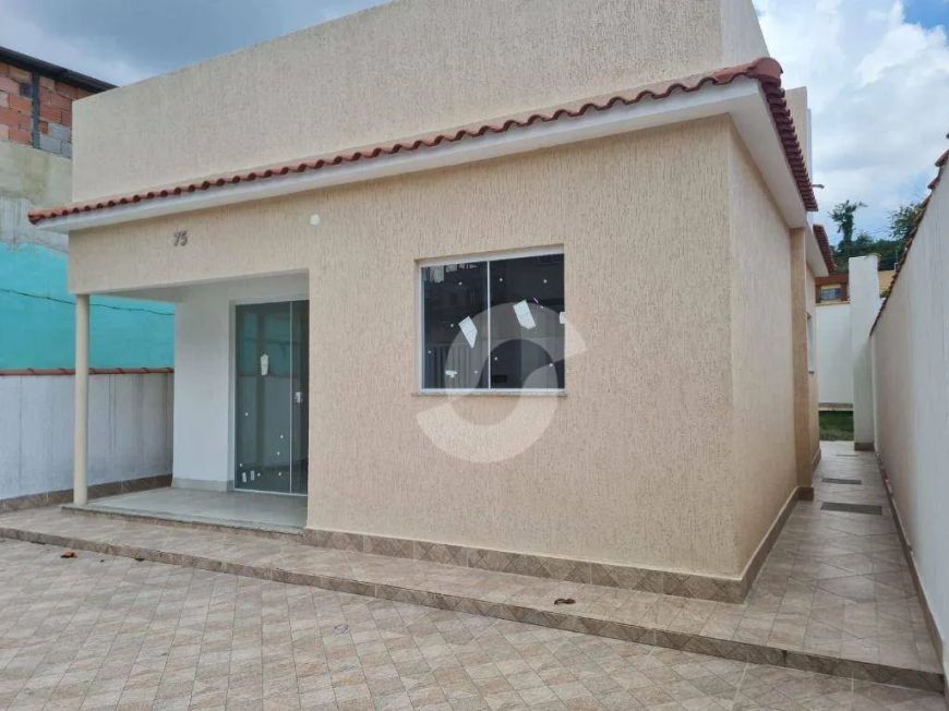Casa com 2 dormitórios à venda, 60 m² por R$ 250.000,00 - Galo Branco - São Gonçalo/RJ