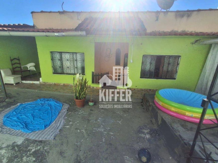 Village com 12 quartos à venda, 105 m² por R$ 390.000 - Boaçu - São Gonçalo/RJ