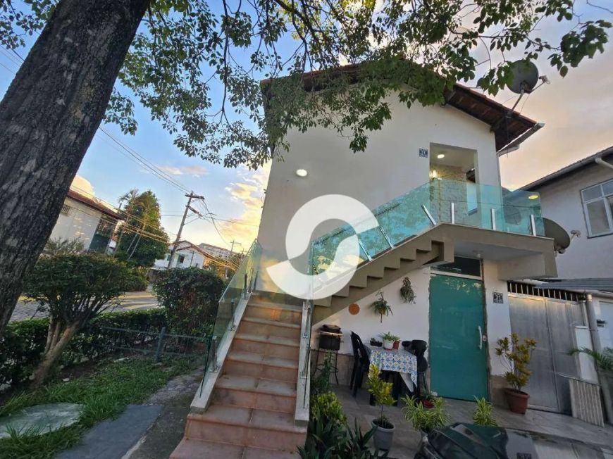 Casa com 2 dormitórios à venda, 69 m² por R$ 290.000,00 - Colubande - São Gonçalo/RJ