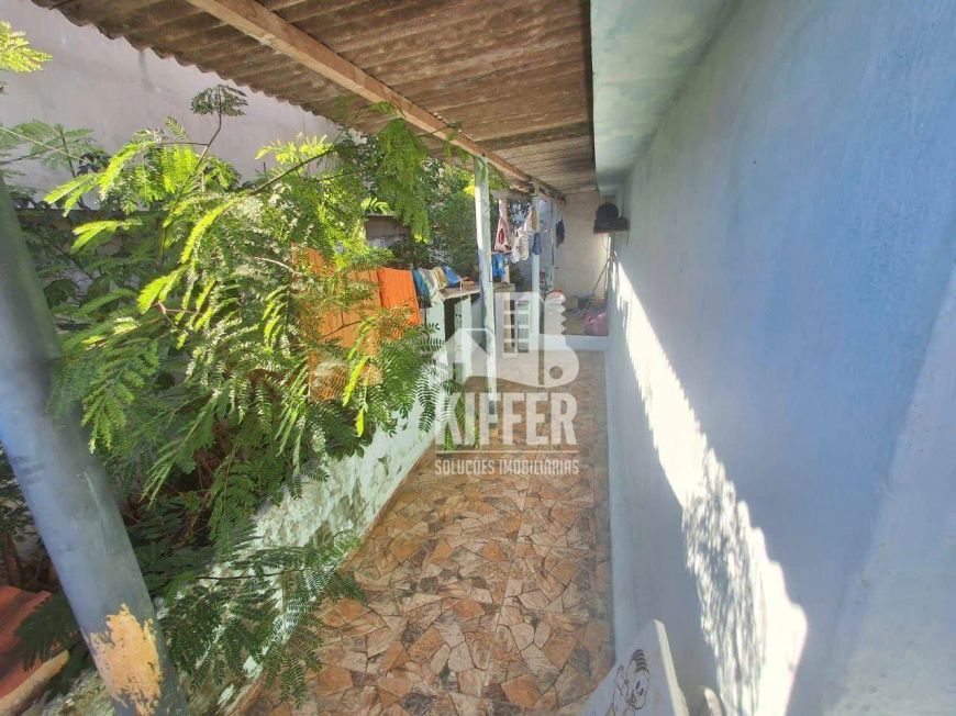 Village com 12 quartos à venda, 105 m² por R$ 390.000 - Boaçu - São Gonçalo/RJ