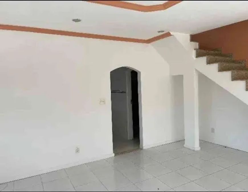 Casa com 3 dormitórios à venda, 234 m² por R$ 550.000,00 - Zé Garoto - São Gonçalo/RJ