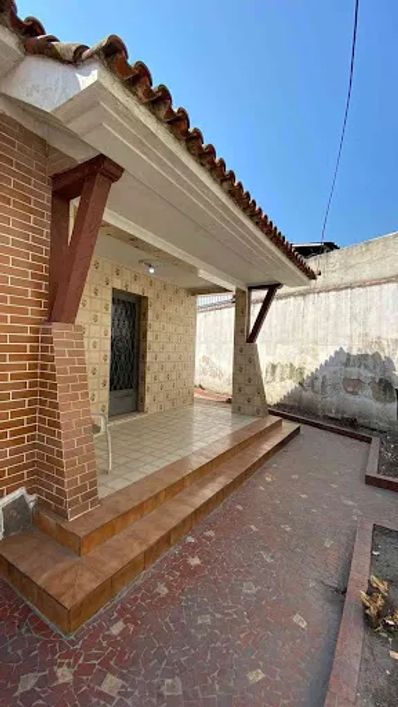Casa com 3 dormitórios à venda, 122 m² por R$ 430.000,00 - Centro - São Gonçalo/RJ