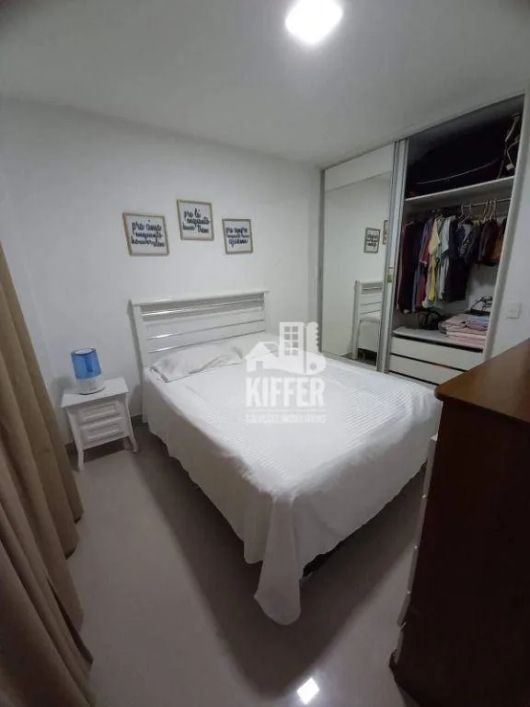 Apartamento com 2 dormitórios à venda, 54 m² por R$ 215.000,00 - Parada 40 - São Gonçalo/RJ