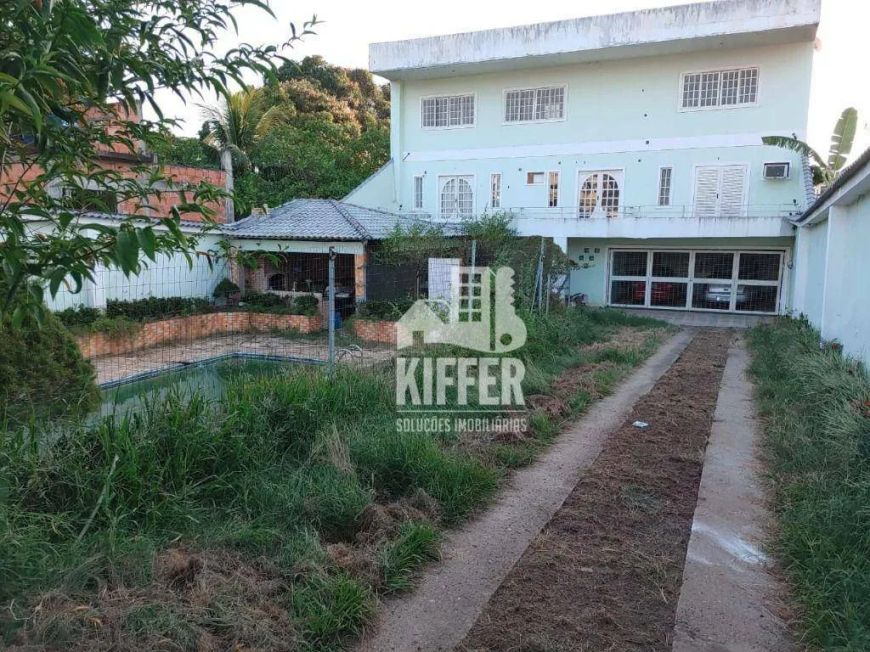 Casa com 4 quartos à venda, 1000 m² por R$ 950.000 - Monjolo - São Gonçalo/RJ