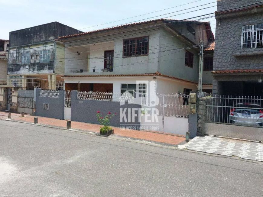 Casa com 5 dormitórios à venda, 235 m² por R$ 680.000,00 - Porto Velho - São Gonçalo/RJ