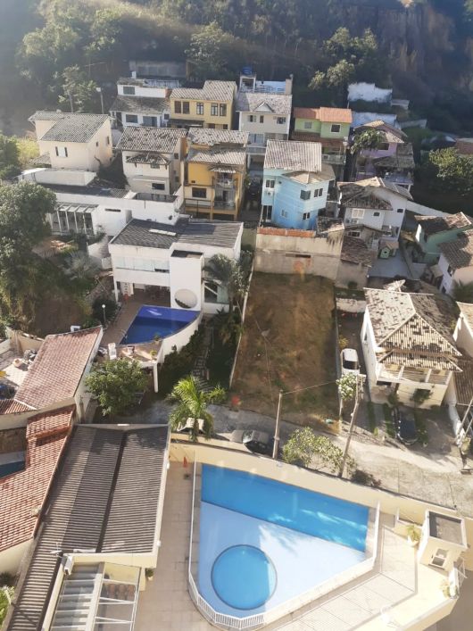 Oportunidade! Apartamento em condomínio de ótimo padrão. Cód: 0546