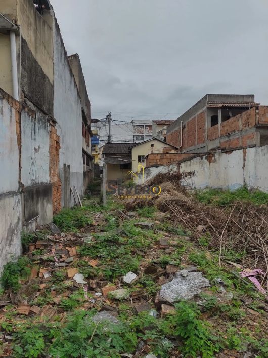 Terreno à venda no bairro Zé Garoto - São Gonçalo/RJ